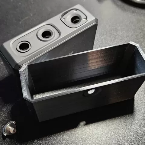 Seal Scanner Case / Lens Protector
