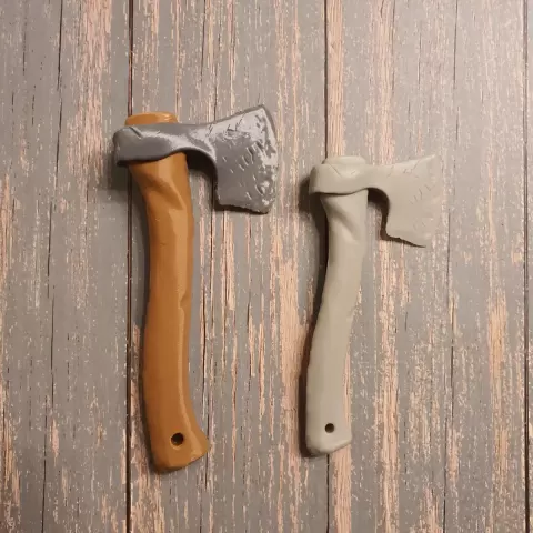 AXE BATTLE WORN