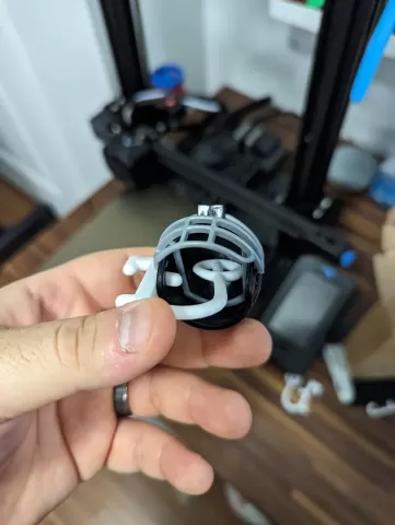 NFL Helmet Tracker Mount for Skadis