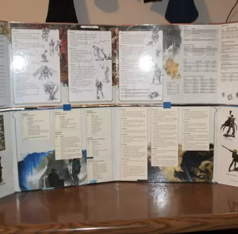 DM Screen Stacker clip