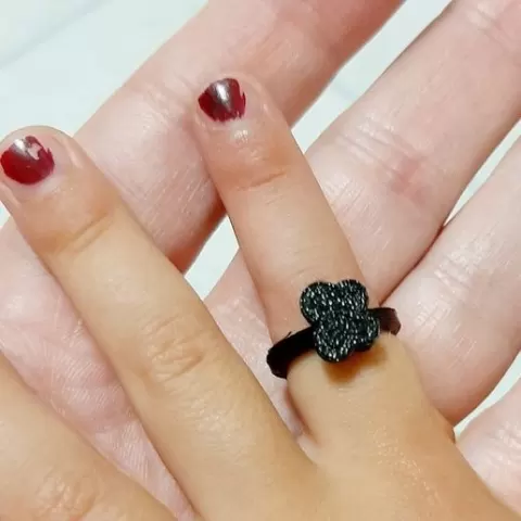 Butterfly ring