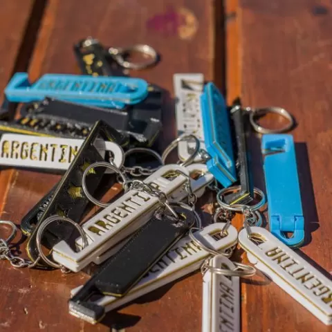Llavero Soporte Celular Argentina campeón del mundo/ Keychain Argentina champion FIFA Word cup