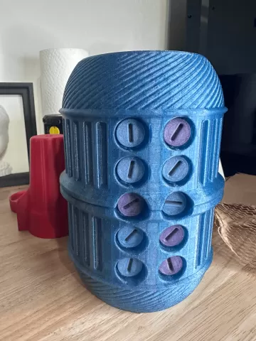 PILLAR OF PAIN - ANNOYING BOX - GIFT BOX WITH 90 SCREWS AND FOUR LAYERS FOR THE BEST GIFT