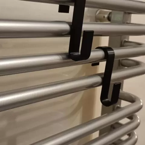 Bathroom hanger