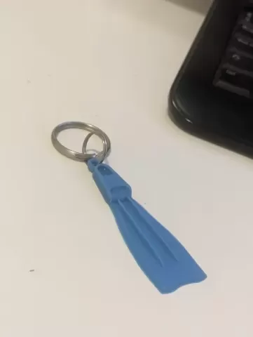 Diving fin keychain
