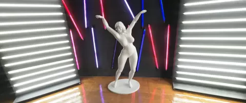 FMB1: The new collection of figurines of beautiful Curvaceous girl