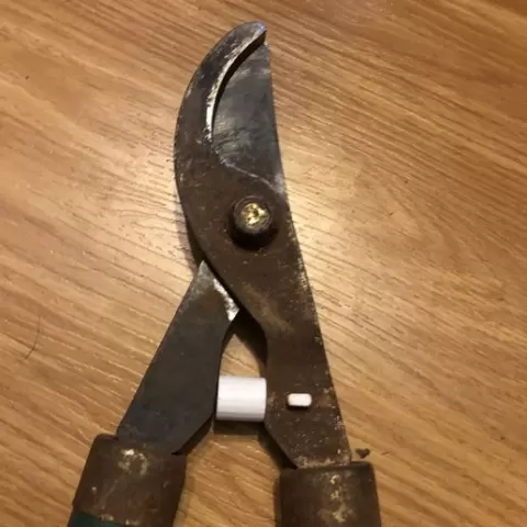 Pruner bumper stop