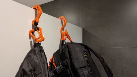 Universal backpack/jacket hook