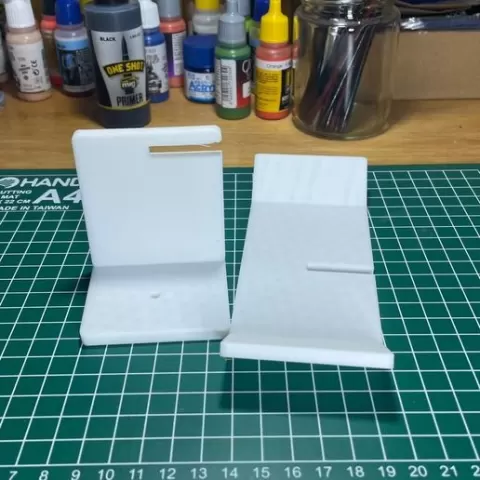 Double headphone holder