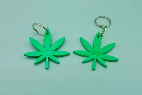 420 Leaf Keychain