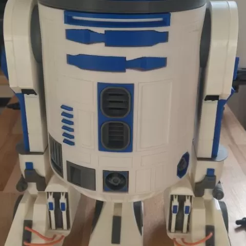 38cm R2D2 model