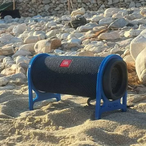 JBL Holder