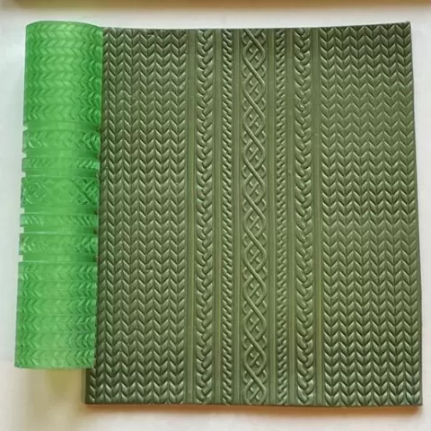 Knit sweater texture roller