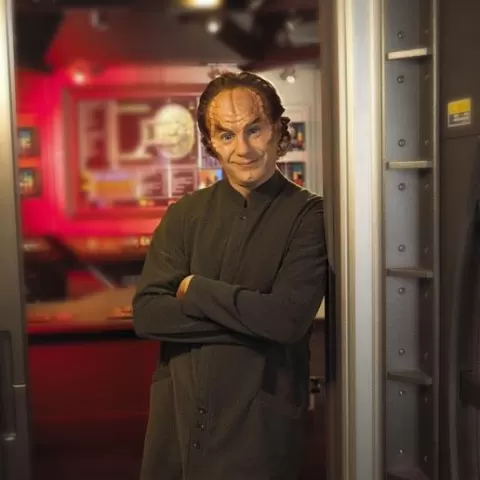 Giant action Figure Dr Phlox