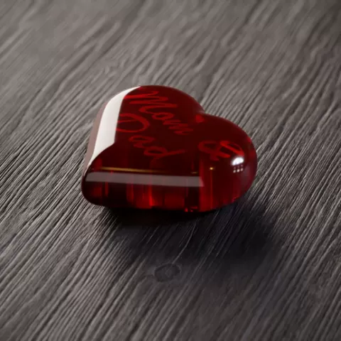 Heart - 'Mom & Dad' engraved inside