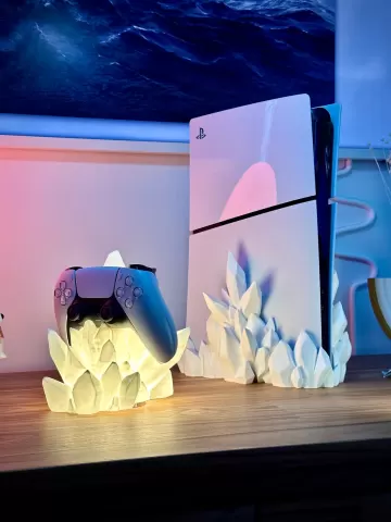 Crystal Controller Stand - LED Edition