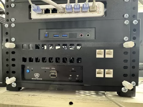 Fanless Mini Computer 10 inch rack mount