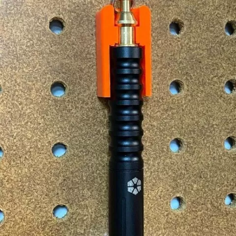 Prometheus Beta QRv1 Peg Board Mount
