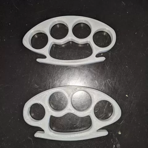 Cosplay Knuckle Duster