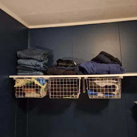 elfa basket slide holder - DroopyWalnut
