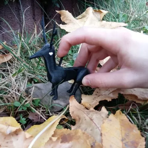 Finger controlled Deer