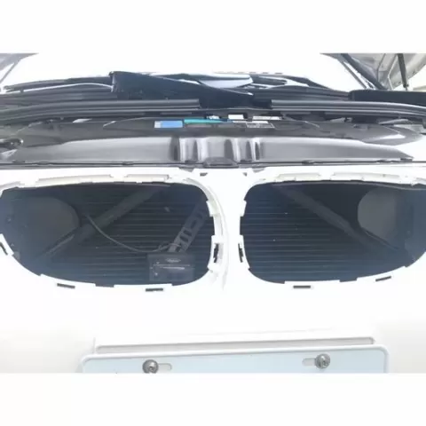 BMW e60 e61 airscoop
