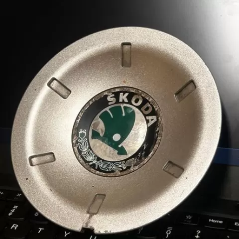 1Z0601149 - Original wheel cap