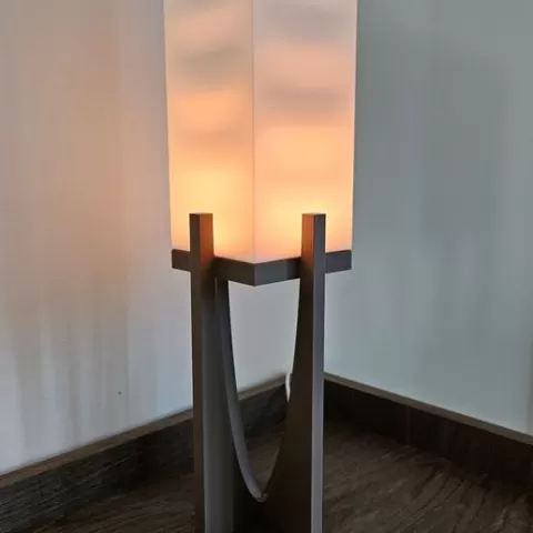 Minimalist Geometric Table Lamp puck light