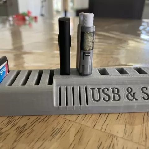 USB & SD CARD HOLDER