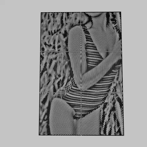 ARTE DE PARED - una mujer en un traje de baño rayado posando para una foto