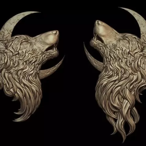 Howling Wolf Pendant 2