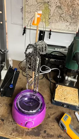 bicycle chain waxing stand