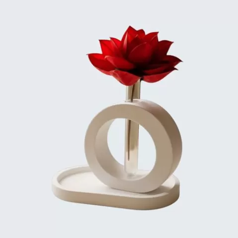 Minimalist Decorative Vase "Oelo"