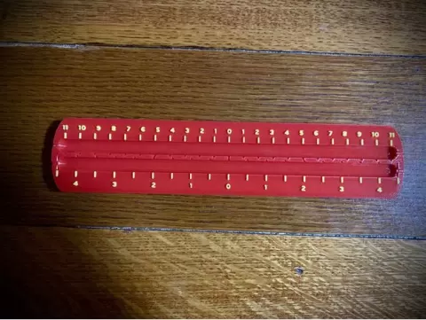 Bead Layout Tray with Raised Measurements
