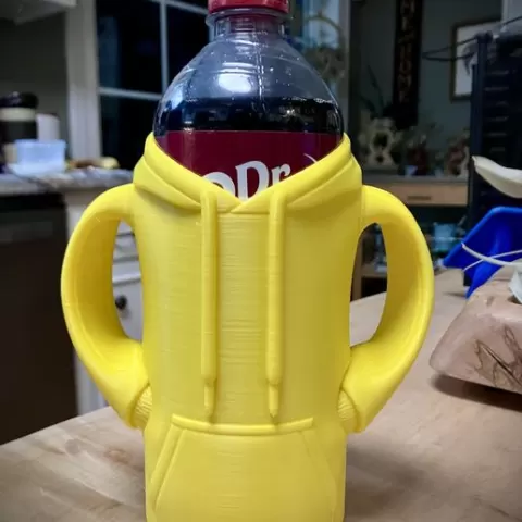20 oz plastic soda, water bottle sweatshirt cozy, slip on bottle holder, insulator, with sleeves as handles, .stl
