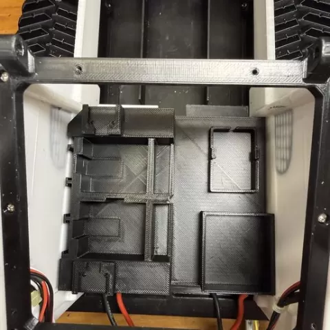 AN3DRC`s skid steer loader controller receiver mount