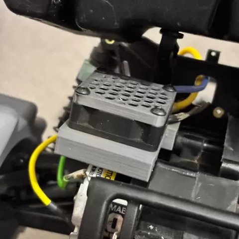 Cooling fan mount for Bandit