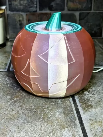 Large Low-Poly Pumpkin