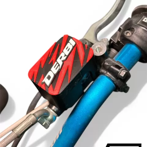 Front Master Cylinder Cover - Derbi