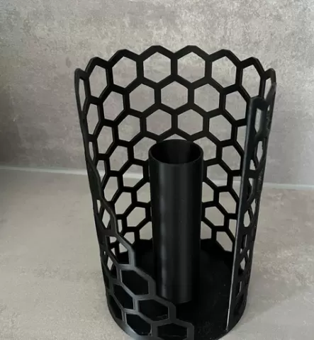 Kitchen roll holder