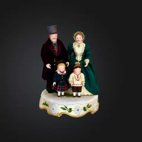 Christmas Scene Figurine