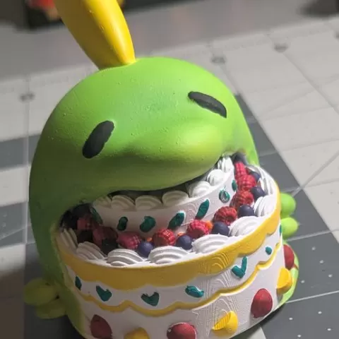 Gulpin Cake Pokémon Figure – Dessert-Themed Miniature Inspired by the TCG Card