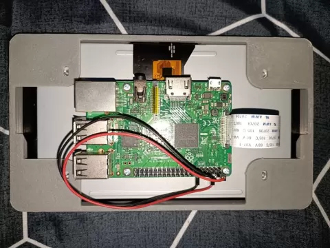Raspberry Pi 7 Inch Screen Wall Mount - better fit