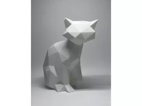 Cat shaped lamp