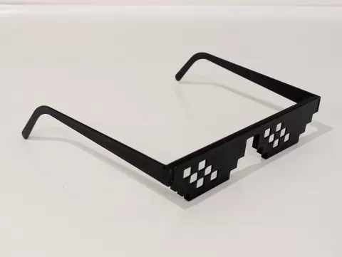 Thug Life Glasses / Deal with it