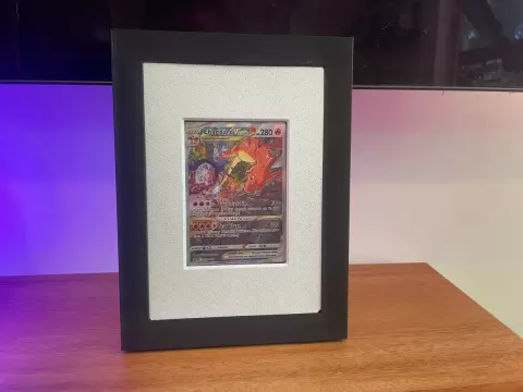 Toploader Trading Card Frame