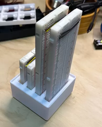 Gridfinity Vertical Breadboard Holder