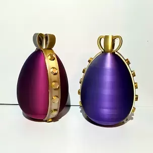 Kings chest egg #SpringThangs