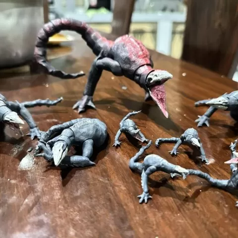 Articulated Skull Crawler