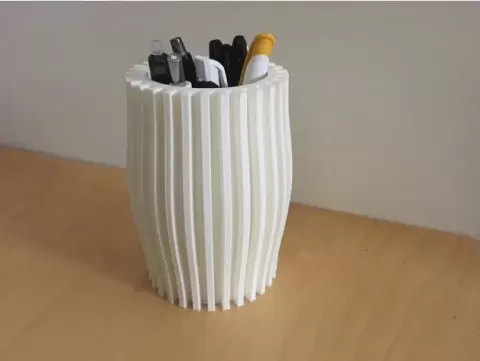Ribbed pencil holder